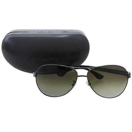 ����Ŭ�ھ  ���۶�