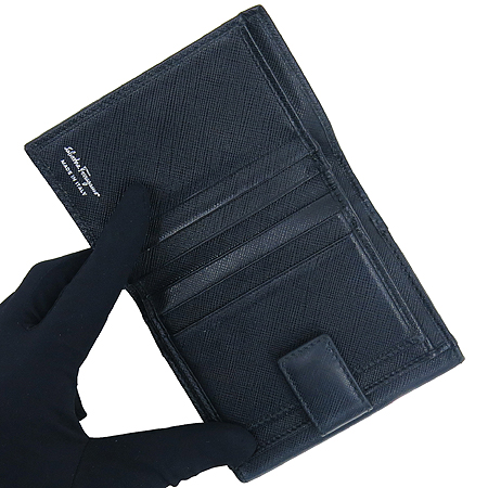 Ferragamo(��󰡸�) 22 A926 ���� ���ǾƳ� ���� �ٶ� ���� �� ��� ������ �̹���2 - ���̺��� �߰���ǰ