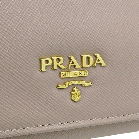 Prada(�����) 1M1132 ���� �ΰ� SAFFIANO METAL ���ǾƳ� ������ �̹���4 - ���̺��� �߰���ǰ