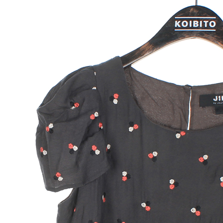 Jill Stuart(����Ʃ��Ʈ) ���� Ƽ �̹���3 - ���̺��� �߰���ǰ