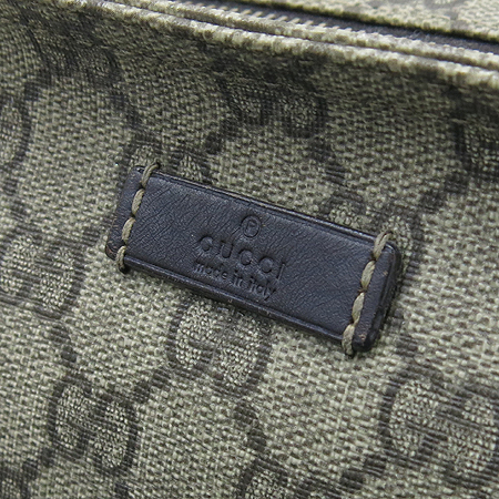 Gucci(����) 201446 GG�ΰ� PVC ���� ���� Ʈ���� ũ�ν��� �̹���3 - ���̺��� �߰���ǰ
