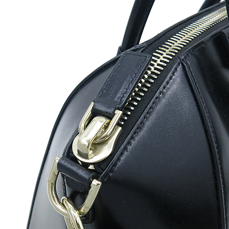 GIVENCHY(�����) BB05100014 001 �������� ANTIGONA ��Ƽ���� M������ ��Ʈ�� + �����Ʈ�� 2WAY �̹���5 - ���̺��� �߰���ǰ