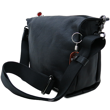 MANDARINA DUCK(���ٸ�����) 142FZT02651 ���� MELLOW LEATHER ũ�ν��� �̹���3 - ���̺��� �߰���ǰ