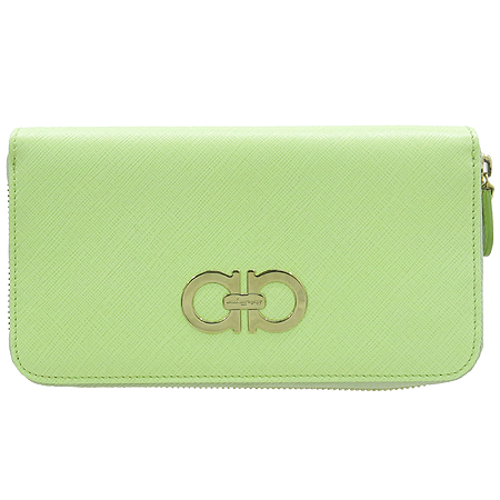 ��󰡸� ��ġ�� ����  ������ 