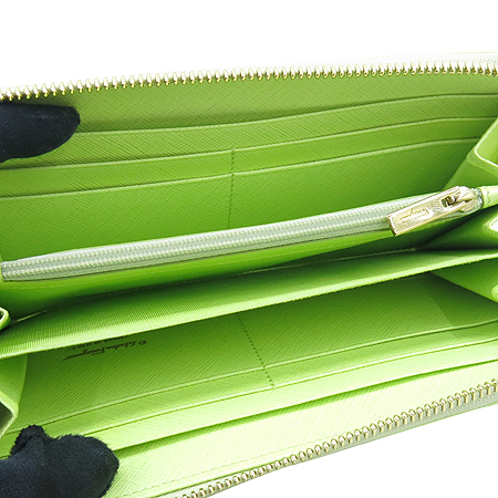 Ferragamo(��󰡸�) 22 B300 ���ǾƳ� ���� ���� ��ġ�� �ΰ� ��� ¤�� ������ �̹���3 - ���̺��� �߰���ǰ