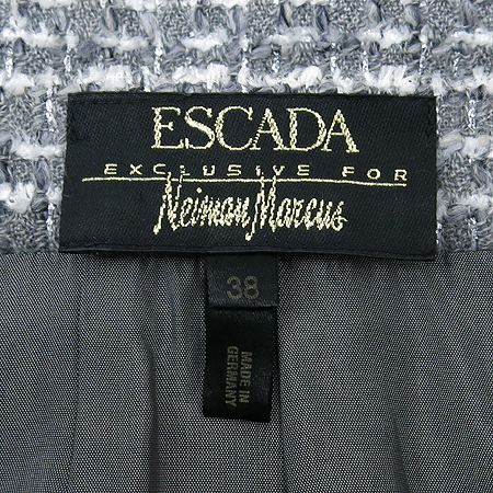 Escada(�������) ���� + ��ĿƮ Set �̹���6 - ���̺��� �߰���ǰ