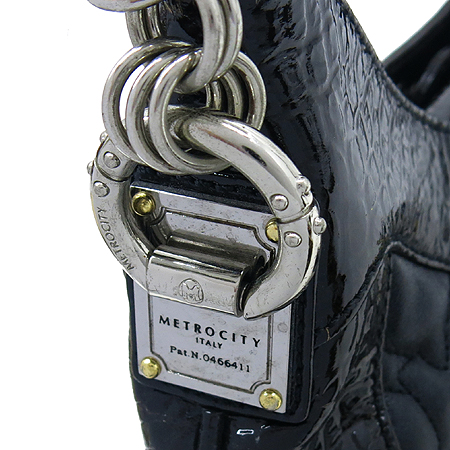 Metrocity(��Ʈ�ν�Ƽ) ���� ���� ������ ȥ�� ���� �ΰ� ����� �̹���4 - ���̺��� �߰���ǰ