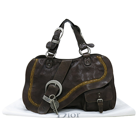 ���  �����