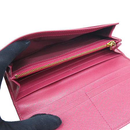 Prada(�����) 1M1132 SAFFIANO METAL PEONIA ��ũ ���ǾƳ� ��Ż ����ΰ� ������ �̹���5 - ���̺��� �߰���ǰ