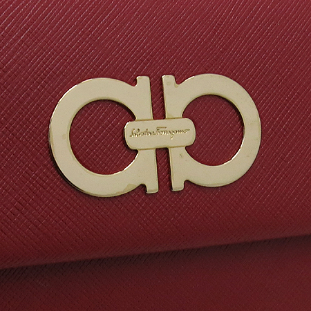 Ferragamo(��󰡸�) 22 7121 ���� ���ǾƳ� ������ �̹���3 - ���̺��� �߰���ǰ