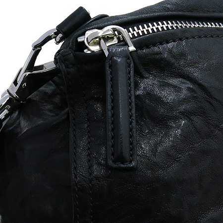 GIVENCHY(�����) ���� �÷� ��Ŭ ���� �ǵ��� L ���� ������ 2WAY �̹���5 - ���̺��� �߰���ǰ