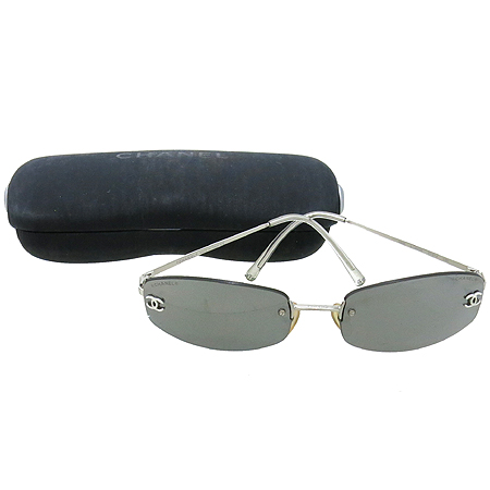 ����  ���۶�