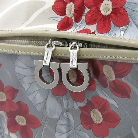 Ferragamo(��󰡸�) 21 4393 ��ġ�� �ΰ� �к긯 ��ġ ��Ʈ�� �̹���3 - ���̺��� �߰���ǰ