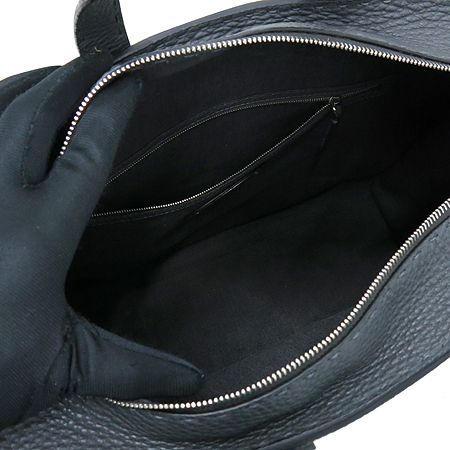 Fendi(���) 7VA317 �������� ���� �׷��� ��Ƽġ ���� ������ ��Ʈ�� + �����Ʈ�� �̹���5 - ���̺��� �߰���ǰ