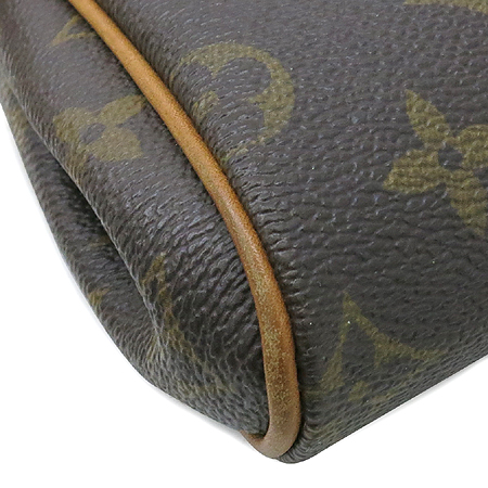 Louis Vuitton(���̺���) M95567 ���׷� ĵ���� ����Ŭ��ġ 2WAY �̹���5 - ���̺��� �߰���ǰ
