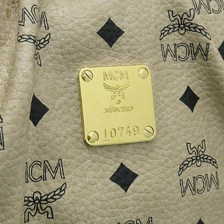 MCM(������) 1010104261522 ������ ���� ���佺 ȣ���� �̹���3 - ���̺��� �߰���ǰ