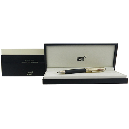 ������  ����