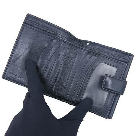 Ferragamo(��󰡸�) 22 4656 ���� ���� ���� ��ġ��ΰ� �� ��� ������ �̹���3 - ���̺��� �߰���ǰ