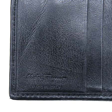 Ferragamo(��󰡸�) 22 4656 ���� ���� ���� ��ġ��ΰ� �� ��� ������ �̹���4 - ���̺��� �߰���ǰ