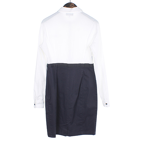 Armani JEANS(�Ƹ����� ����) ���ǽ� �̹���4 - ���̺��� �߰���ǰ