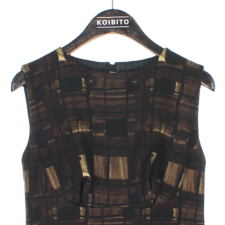 Prada(�����) �μҸ� ���ǽ� �̹���2 - ���̺��� �߰���ǰ