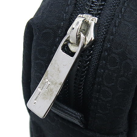 Ferragamo(��󰡸�) 22 2380 ���� ��ġ�� �ΰ� ���� �Ŀ�ġ�� �̹���3 - ���̺��� �߰���ǰ