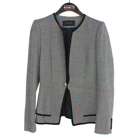 ����������  ����