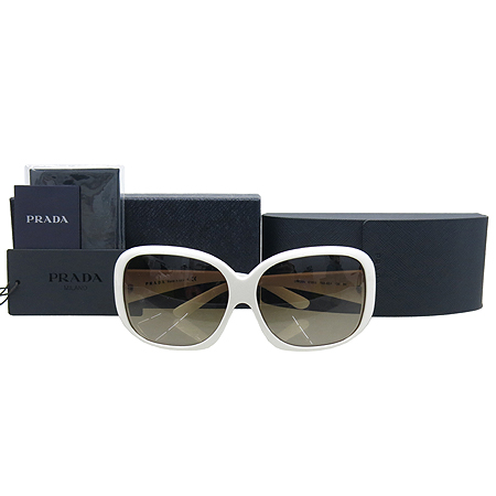 �����  ���۶�