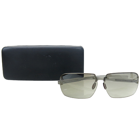 �����  ���۶�