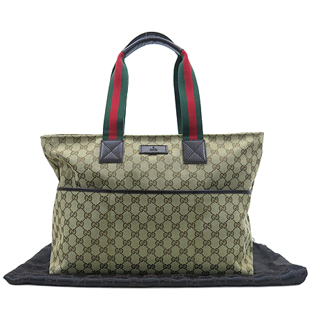 ����  �����