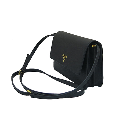 Prada(�����) BT1019 SAFFIAO LUX(���ǾƳ� ����) ���� ���� Ŭ��ġ�� ũ�ν��� [��������] �̹���3 - ���̺��� �߰���ǰ