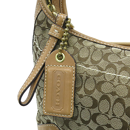 Coach(��ġ) 10776 �ñ״�ó �ΰ� �к긯 ���� ���� Ʈ���� ȣ�� ����� �̹���3 - ���̺��� �߰���ǰ