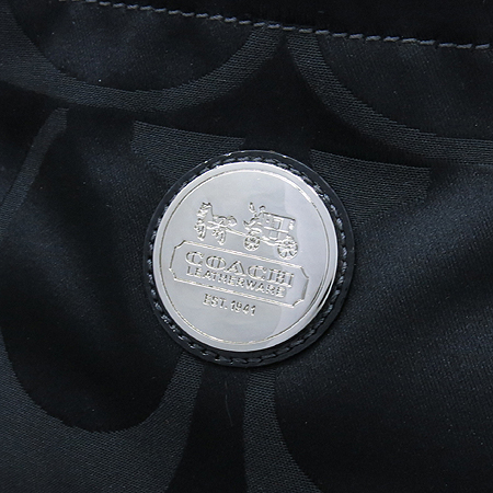 Coach(��ġ) 14449 �˷��� ���� �ñ״�ó �ڰ��� ��ƾ ��Ʈ�� �̹���3 - ���̺��� �߰���ǰ