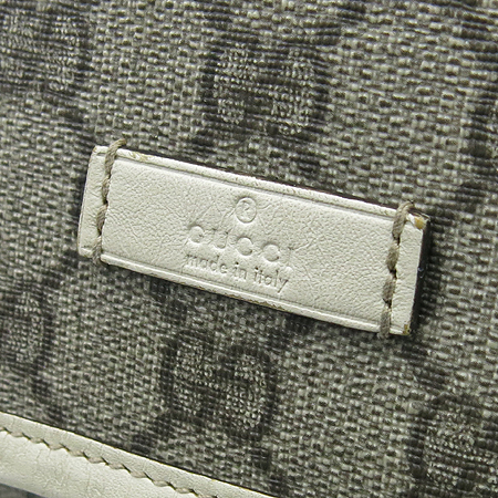 Gucci(����) 223666 GG�ΰ� PVC ���̺������� ȥ�� �޽��� ũ�ν��� �̹���4 - ���̺��� �߰���ǰ