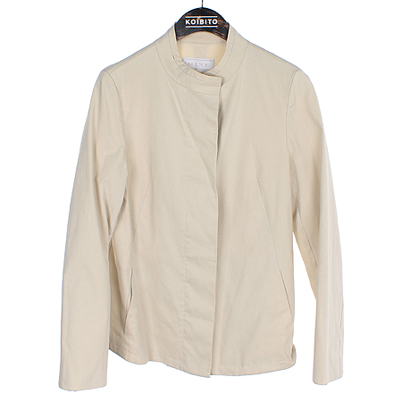 ����  ����