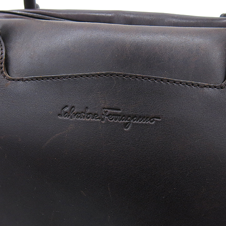 Ferragamo(��󰡸�) 21 6926 ���� ���� �ΰ� ��� ��Ʈ�� �̹���4 - ���̺��� �߰���ǰ