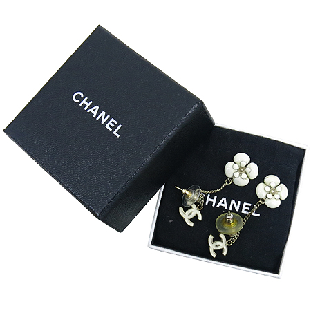 ����  �Ͱ���