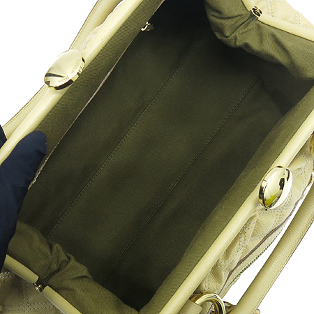 Marc_Jacobs(��ũ�����߽�) ���ο� ��Ž L������ 2WAY �̹���6 - ���̺��� �߰���ǰ