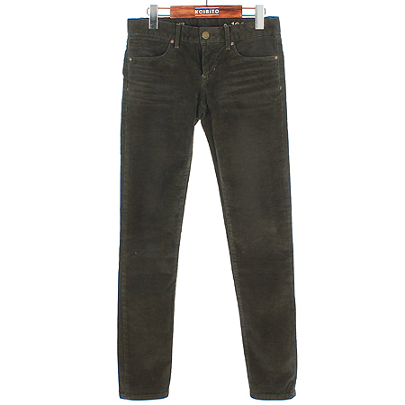 ��  ����