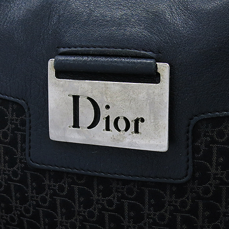 Dior(ũ����î���) �ΰ� �ڰ��� ���� ���� Ʈ���� ���� �̴ϼ� �÷���Ʈ ��� �� ũ�ν� �� �̹���3 - ���̺��� �߰���ǰ