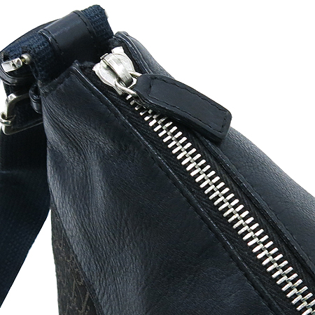 Dior(ũ����î���) �ΰ� �ڰ��� ���� ���� Ʈ���� ���� �̴ϼ� �÷���Ʈ ��� �� ũ�ν� �� �̹���4 - ���̺��� �߰���ǰ