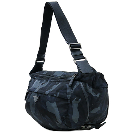 Prada(�����) VA0991 �ﰢ�ΰ� TESSUTO CAMOUFL �к긯 ũ�ν��� �̹���3 - ���̺��� �߰���ǰ