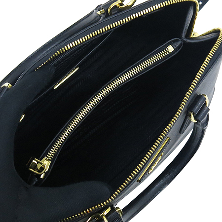 Prada(�����) BL0837 ���� ���ǾƳ� ���� ��Ʈ�� + ��� ��Ʈ�� �̹���6 - ���̺��� �߰���ǰ