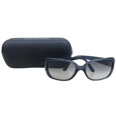 ����  ���۶�