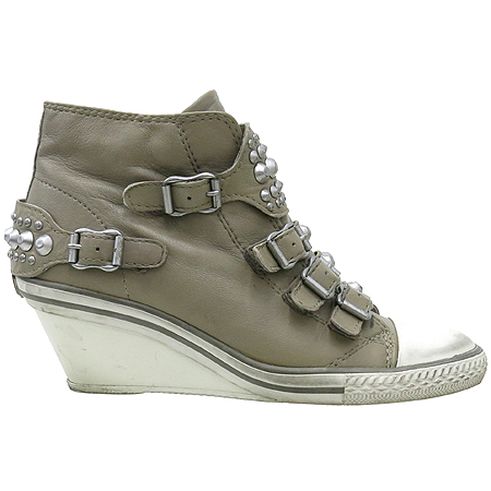 Ash(�ƽ�) ������ �к긯 ���� ����Ŀ�� �̹���3 - ���̺��� �߰���ǰ