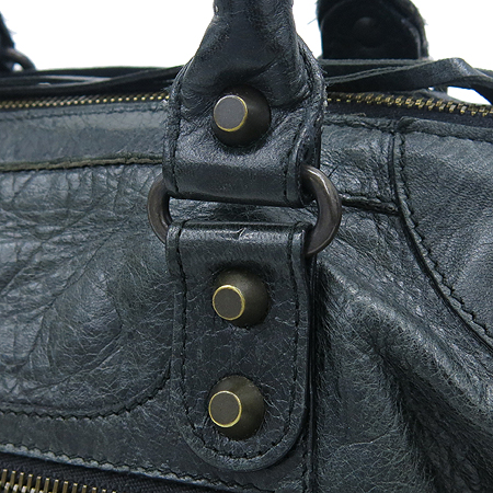 Balenciaga(�߷��þư�) 232732 ��ũ�׸����� Ŭ���� �̴� ��Ʈ�� + �����Ʈ�� 2WAY �̹���4 - ���̺��� �߰���ǰ