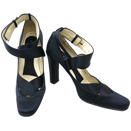 ����  ����