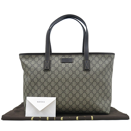 ����  �����