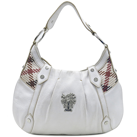 �ڽ�  �����