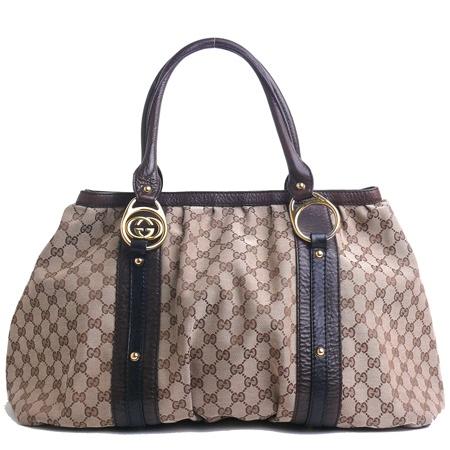 ����  �����